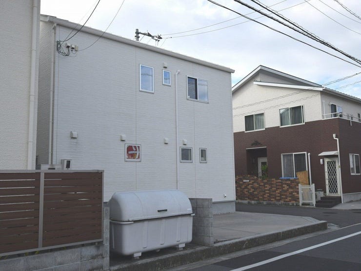 外観を北東側より撮影