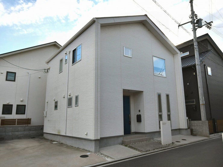 外観を北西側より撮影