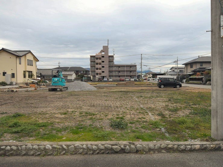 【外観】
分譲予定地全体を北側より撮影 2025.12.17