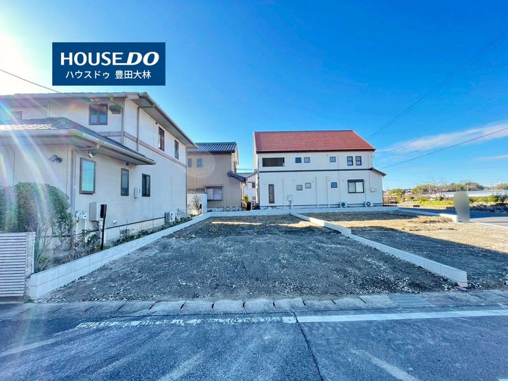 【外観】
*畝部小学校・上郷中学校*
見るだけ聞くだけOK!【お気軽に資料請求!不動産のことならなんでも】