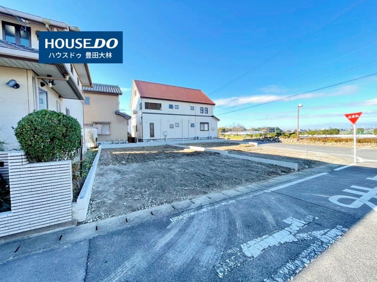 *畝部小学校・上郷中学校*
見るだけ聞くだけOK!【お気軽に資料請求!不動産のことならなんでも】