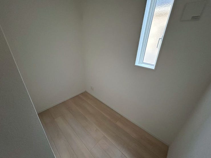 テレワークルームとしても、収納としても利用可能な部屋が2階に!