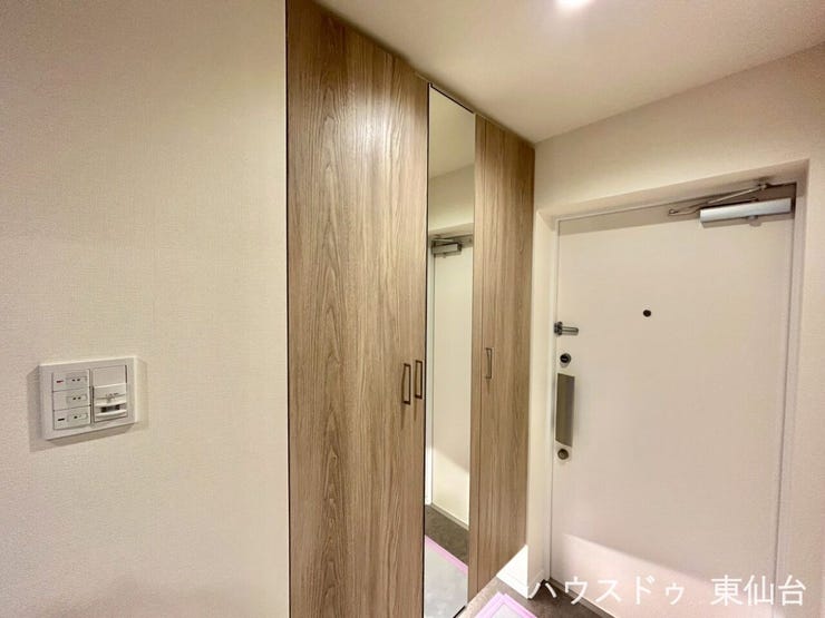 姿見で身だしなみもばっちりです♪