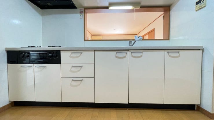 広くて使い勝手のよいキッチン。ご自慢のお料理で家族の笑顔が広がります。