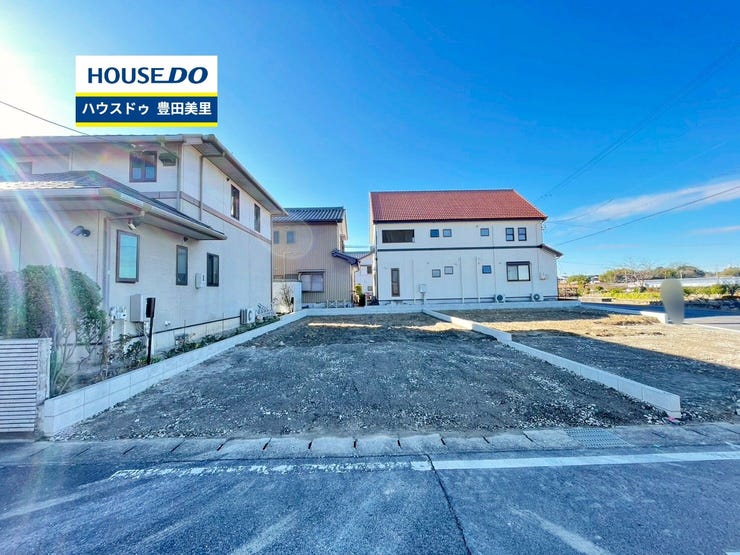 【外観】
*畝部小学校・上郷中学校*
見るだけ聞くだけOK!【お気軽に資料請求!不動産のことならなんでも】