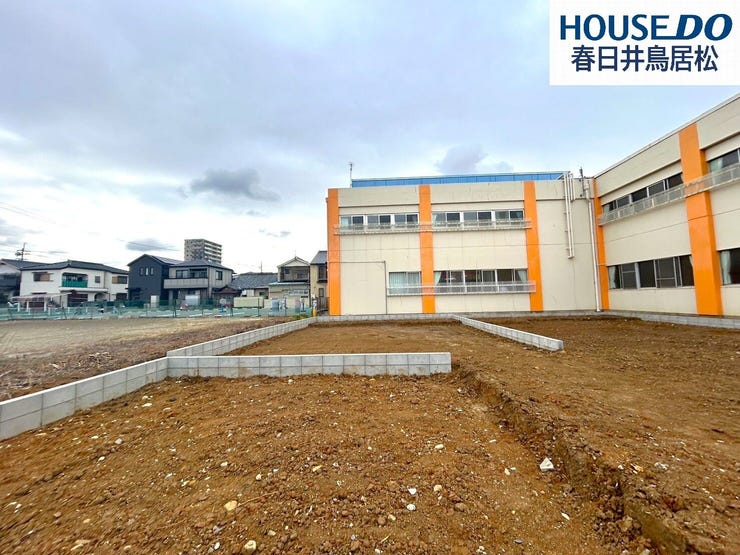 【外観】
◇1月29日撮影 外観写真◇
八事町1丁目の閑静な住宅街に全4棟で新築戸建てが登場しました!JR「春日井」駅まで徒歩13分で、通学・通勤はもちろんお出かけにも便利な立地です♪