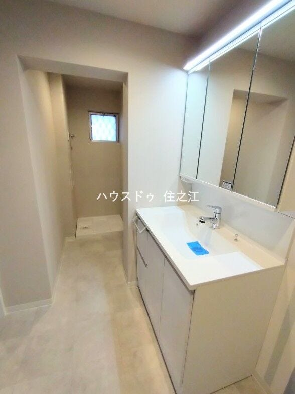 ★マンション敷地内。お子様の遊び場にも最適ですね♪