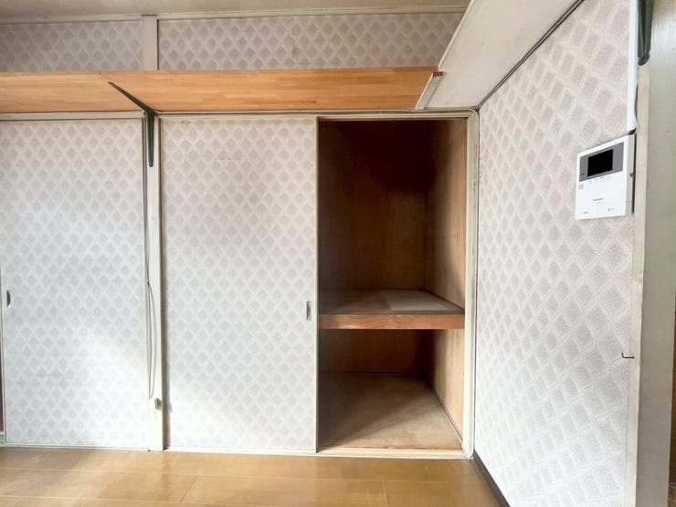 洋室にある収納