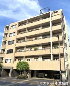 世田谷区世田谷４丁目