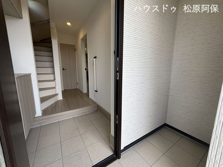 シューズボックスあり