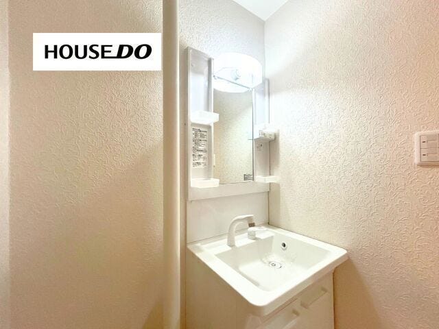 洗面台下にもしっかり収納ございます◎