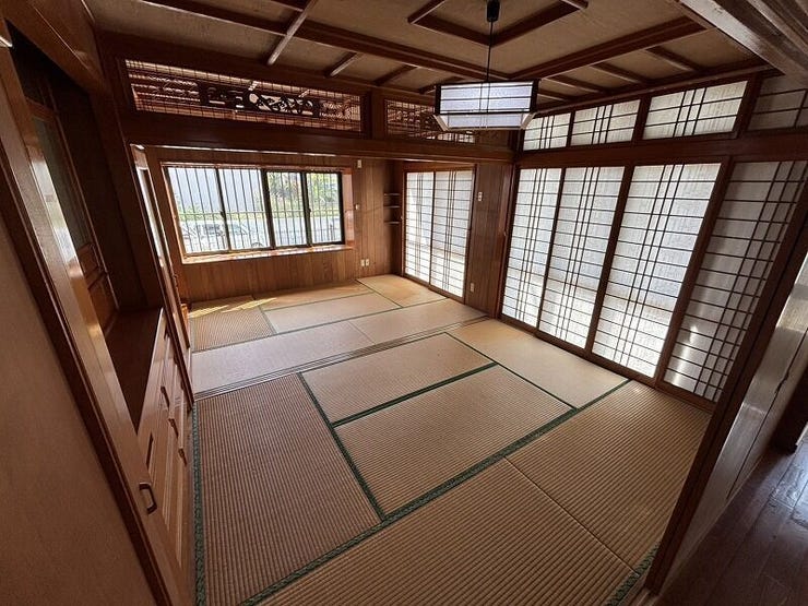 嬉しい収納多めの和室