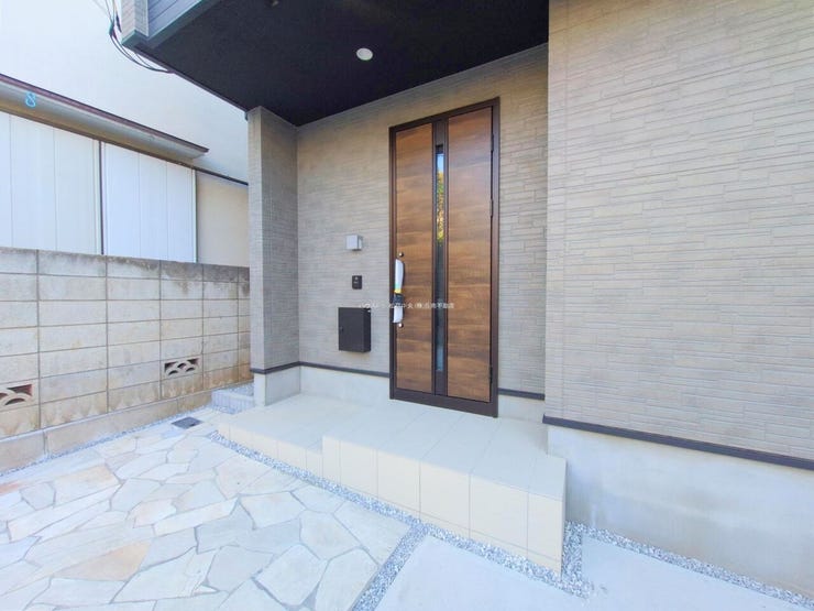 ◎玄関ポーチ(12/12撮影)