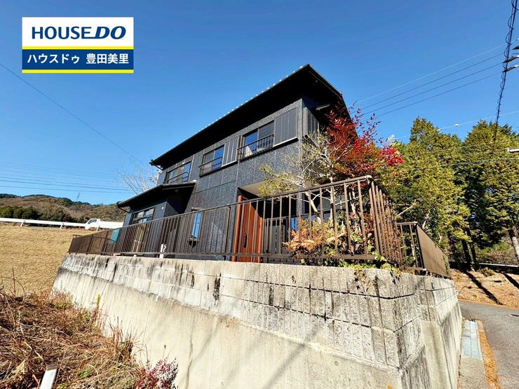 【外観】
◆見学予約受付中◆
現地をご覧いただき、周辺環境なども一緒に
ご確認いただけます!