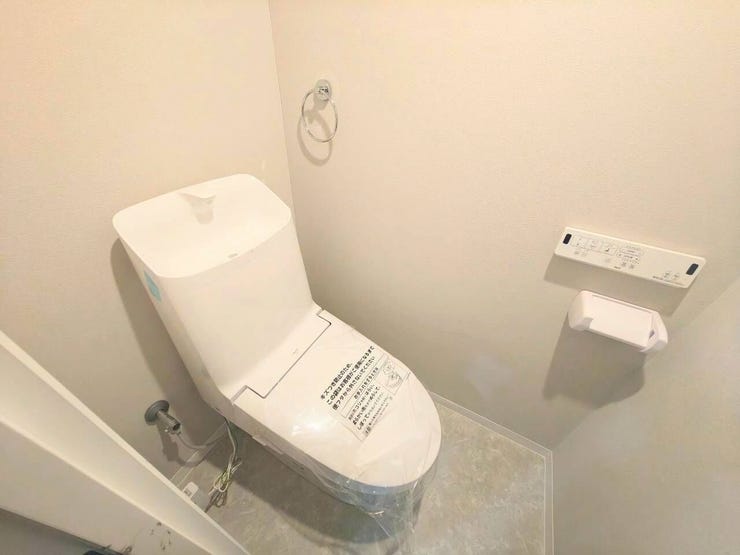 トイレも新品です!