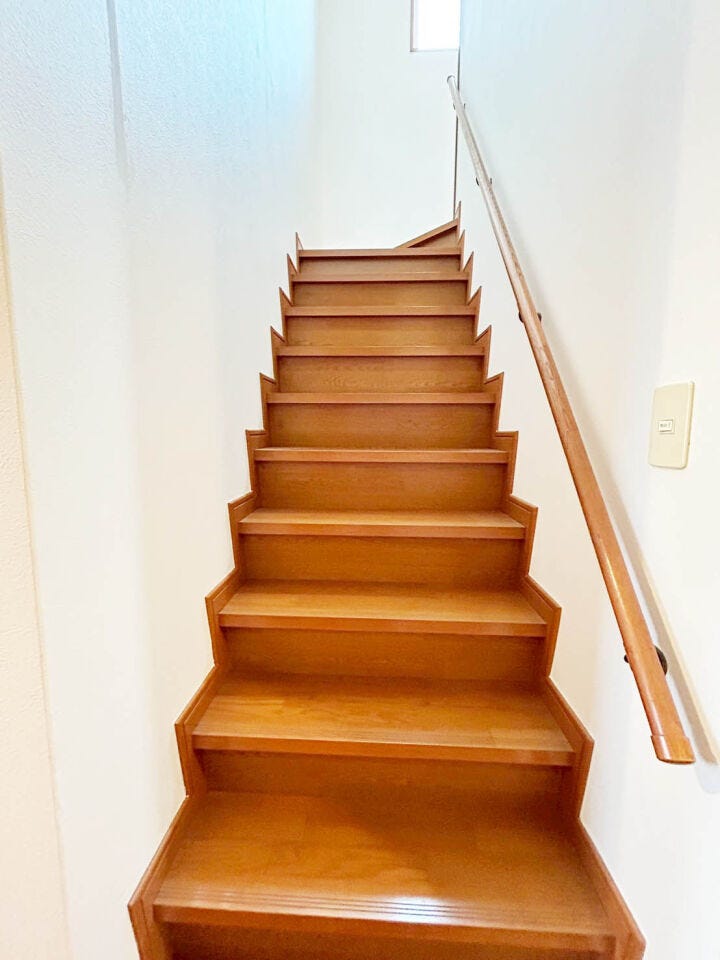 【二世帯向け】メゾネットマンション♪カウンターキッチン♪モニター付きインターホン♪引野小・引野中学校