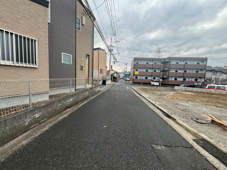 2025年12月 建築中
前面道路