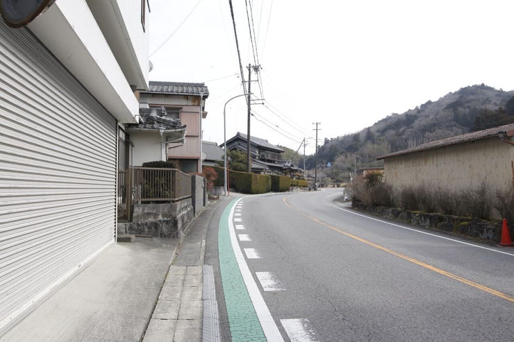 *南側前面道路*