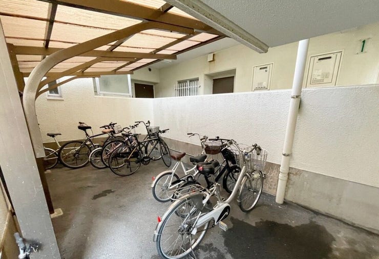 屋根付き駐輪場