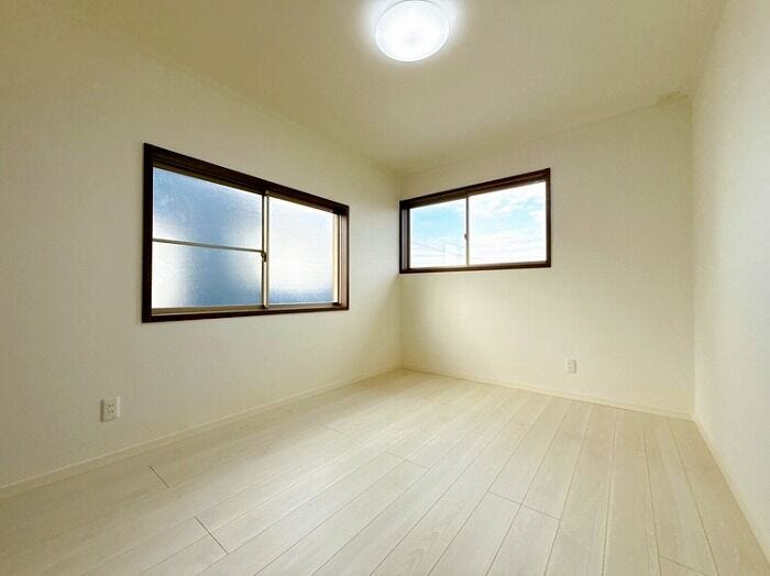 *2階北西側洋室*