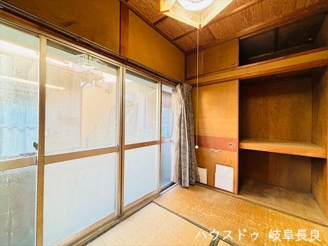 ≪1F3帖≫
コンパクトな和室ですが、収納もしっかりあるので快適に過ごせます。