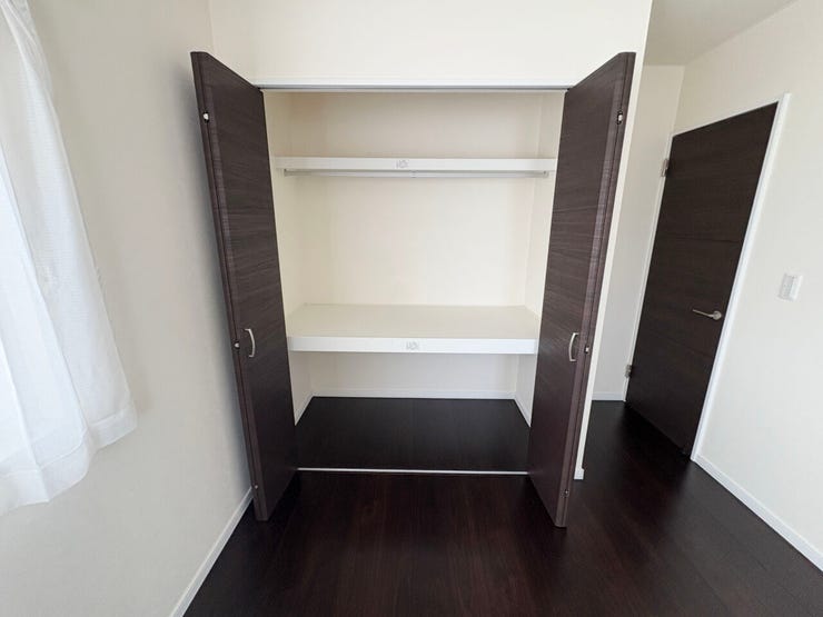 室内(2026年1月)撮影
◎現地案内予約受付中!◎
全居室収納付きでお部屋をすっきり保てます♪