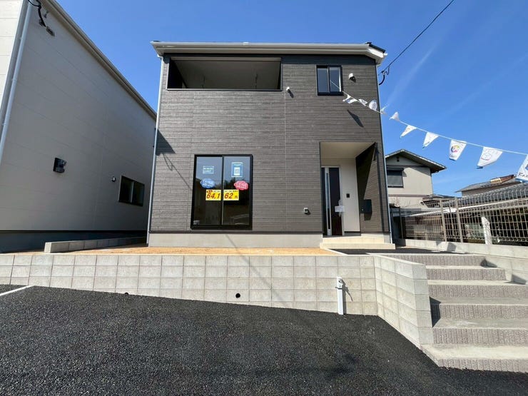 【外観】
完成しました!