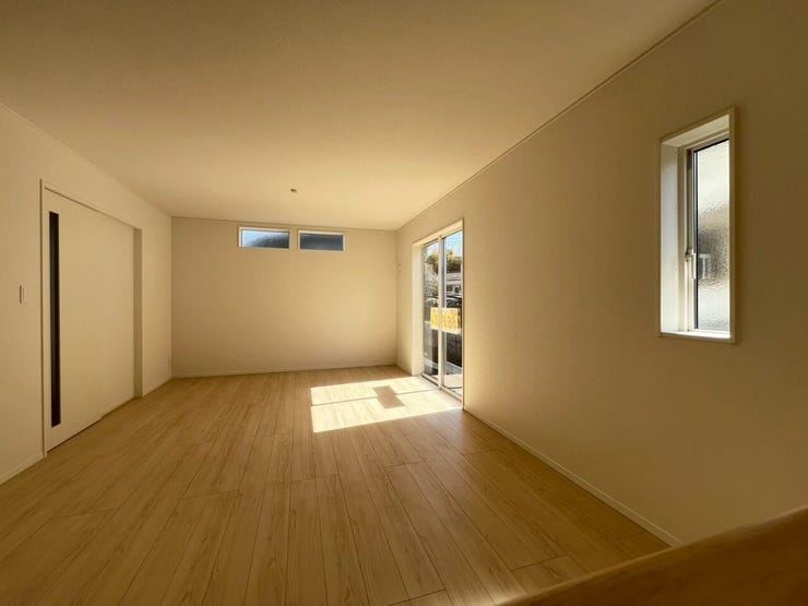 18帖のLDK キッチン側から