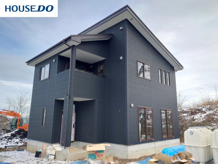 【外観】
現地(2026年1月)撮影
◎現地案内予約受付中!◎
完成済の他現場を内覧できます♪完成後のイメージとしてぜひご内覧ください。お気軽にお問い合わせください!