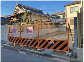 八尾市東本町２丁目