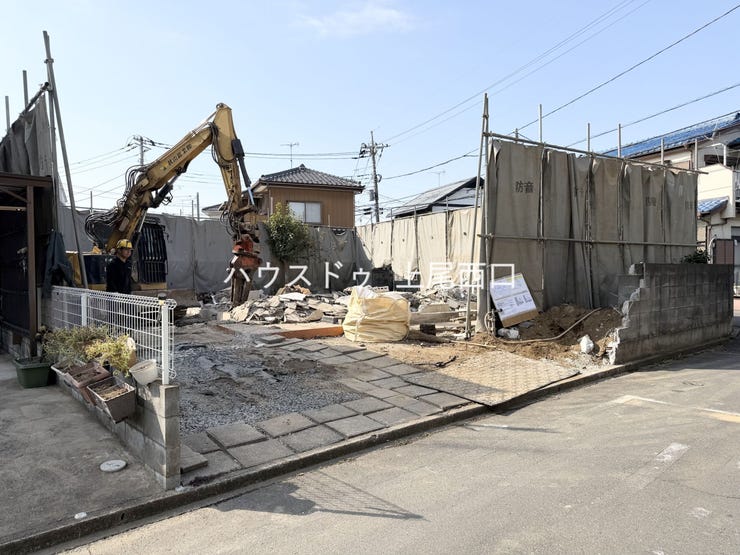 【外観】
JR宇都宮「東大宮」駅徒歩15分。3SLDKタイプ!LDKは21.0帖。天井高2.4m。普通自動車3台駐車可能です。白蟻保証5年+地盤保証20年