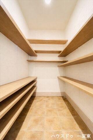 ※室内をCGにて家具消ししたものです。
≪シューズインクローク≫
大きなシューズクローゼットは使い心地が良く収納力も高いです。