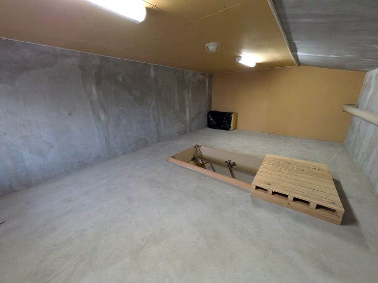 小屋裏収納