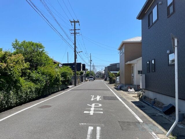 気になる方は、ご案内させていただきます。
お気軽にお問い合わせください。
お問い合わせは「ハウスドゥ 清須」まで!
名鉄新清洲駅から西へ。十六銀行さんの前です!
