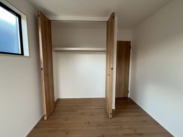 2階 洋室① 収納