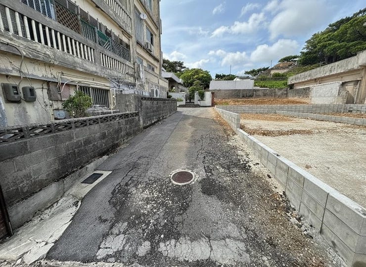 土地前面道路