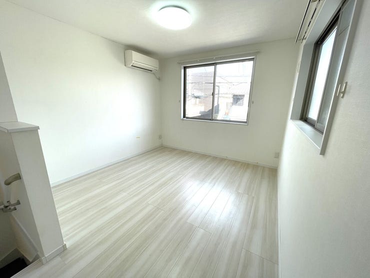 ◇白基調の上質空間♪2階リビング