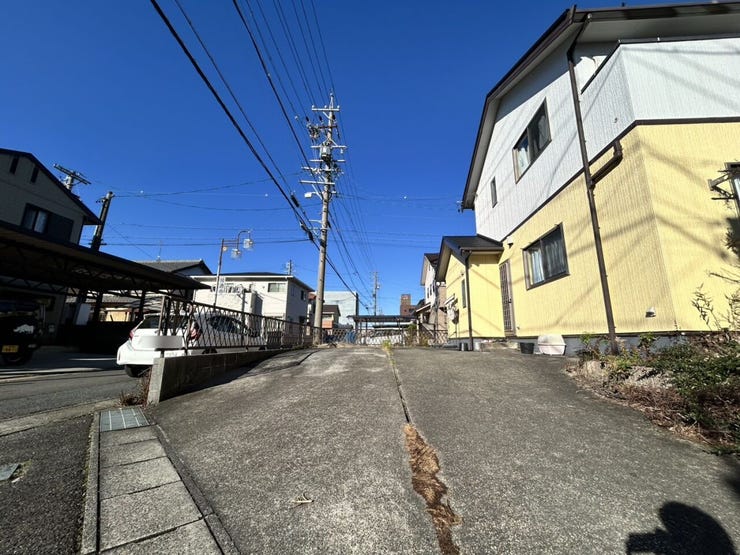 ◆南西角地×陽当たり良好
◆駐車4台可能◎