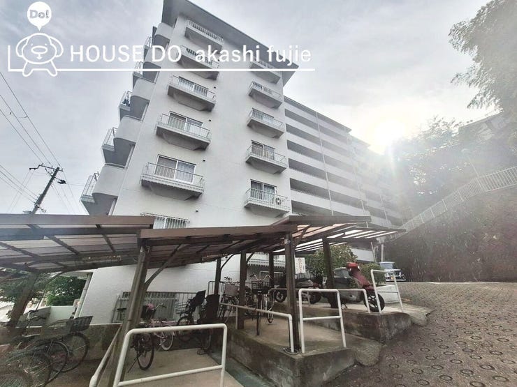 【外観】
2025.11.7撮影
お問合せお待ち致しております!
【お問合せ フリーダイヤル:0120-077-712】