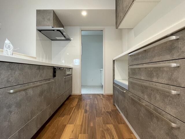 カップボード付キッチン!食器棚を用意する必要無しです!食器や調理用家電器具などもすっきり片付きます♪