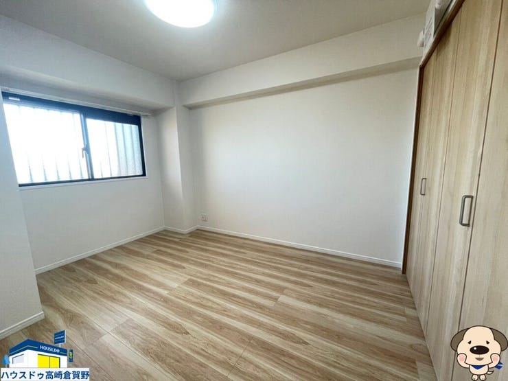 寝室にも使いやすい落ち着いた洋室。