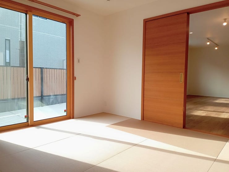 1階、約8.5帖の和室です!