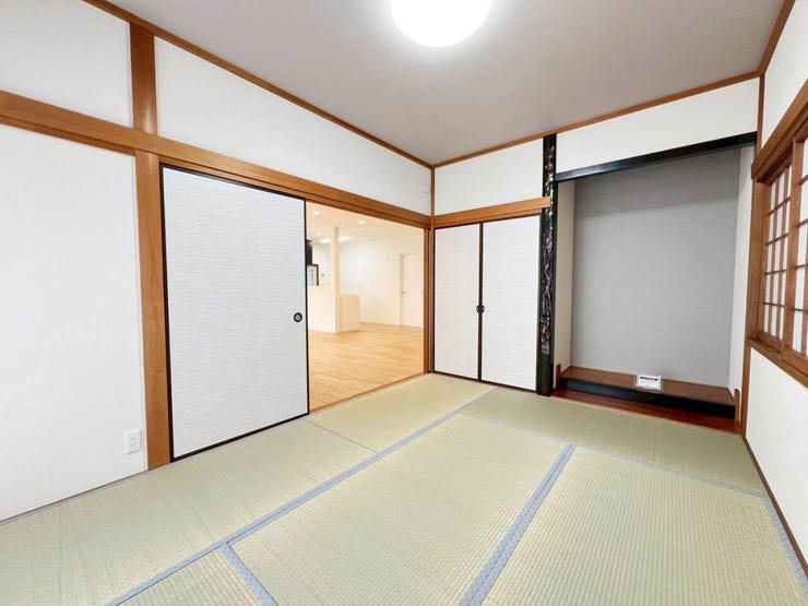 【リフォーム♪】若松区青葉台西の中古戸建♪青葉小・高須中学校♪駐車場2台分のスペース♪オール電化♪