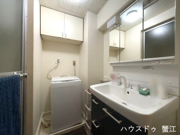 毎日使う洗面所には清潔感も収納もあります!