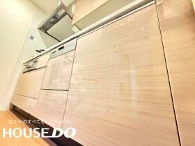 ビルトイン食洗機付きのキッチンで家事も楽々♪