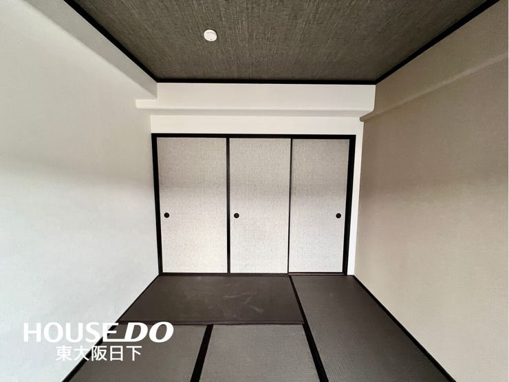 和室:お子様の遊び場やお昼寝、来客用の寝室にと多様な用途で使えます♪