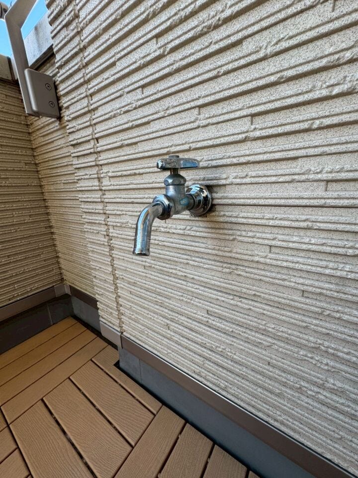 2階バルコニー水栓