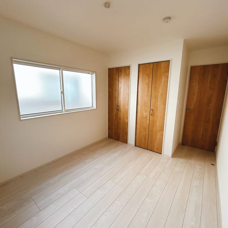 2F洋室。子供部屋や趣味部屋としてもおすすめ。