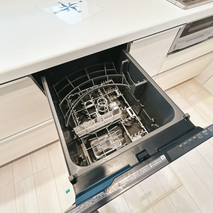 主婦の強い味方、食器洗い乾燥機で時短だけでなく節水や除菌効果も!家事の負担を減らして、有意義な自分時間を♪