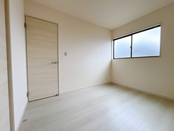 広い居室なので主寝室としてもピッタリです◎
